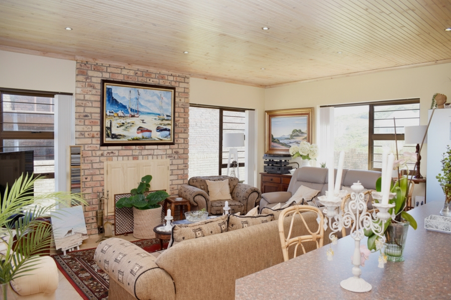 3 Bedroom Property for Sale in Suiderstrand Western Cape